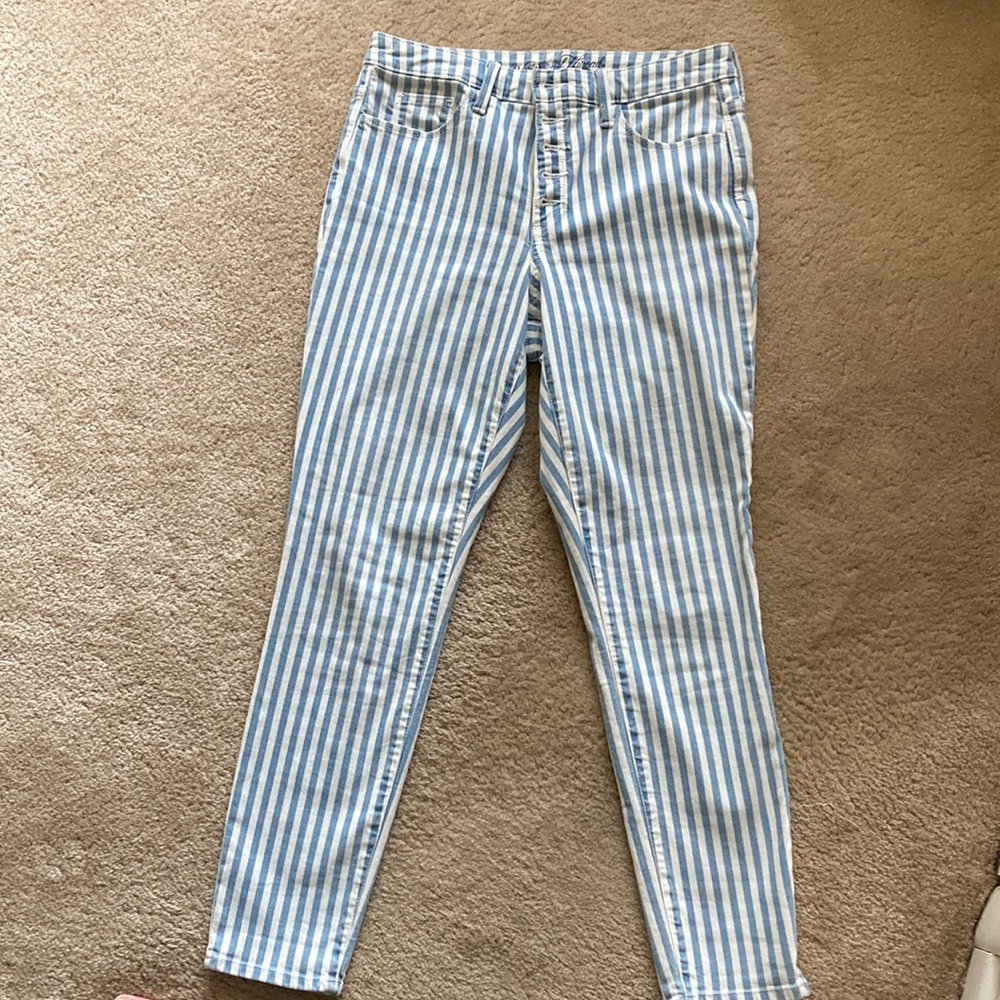 Universal Thread high rise skinny stripped button fly jeans.